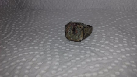verzilverde ring met hoefijzer 